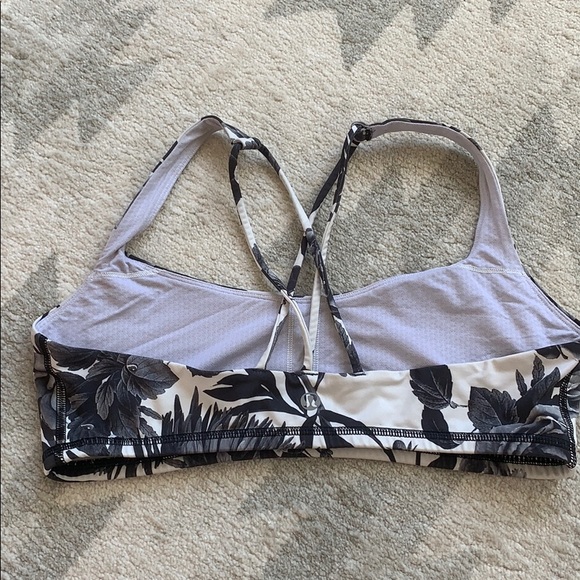 Free to Be Bra 10 - Picture 2 of 8